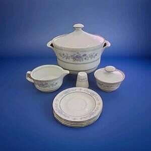 JLMENAU Graf von Henneberg Porzellan Serving Dishes